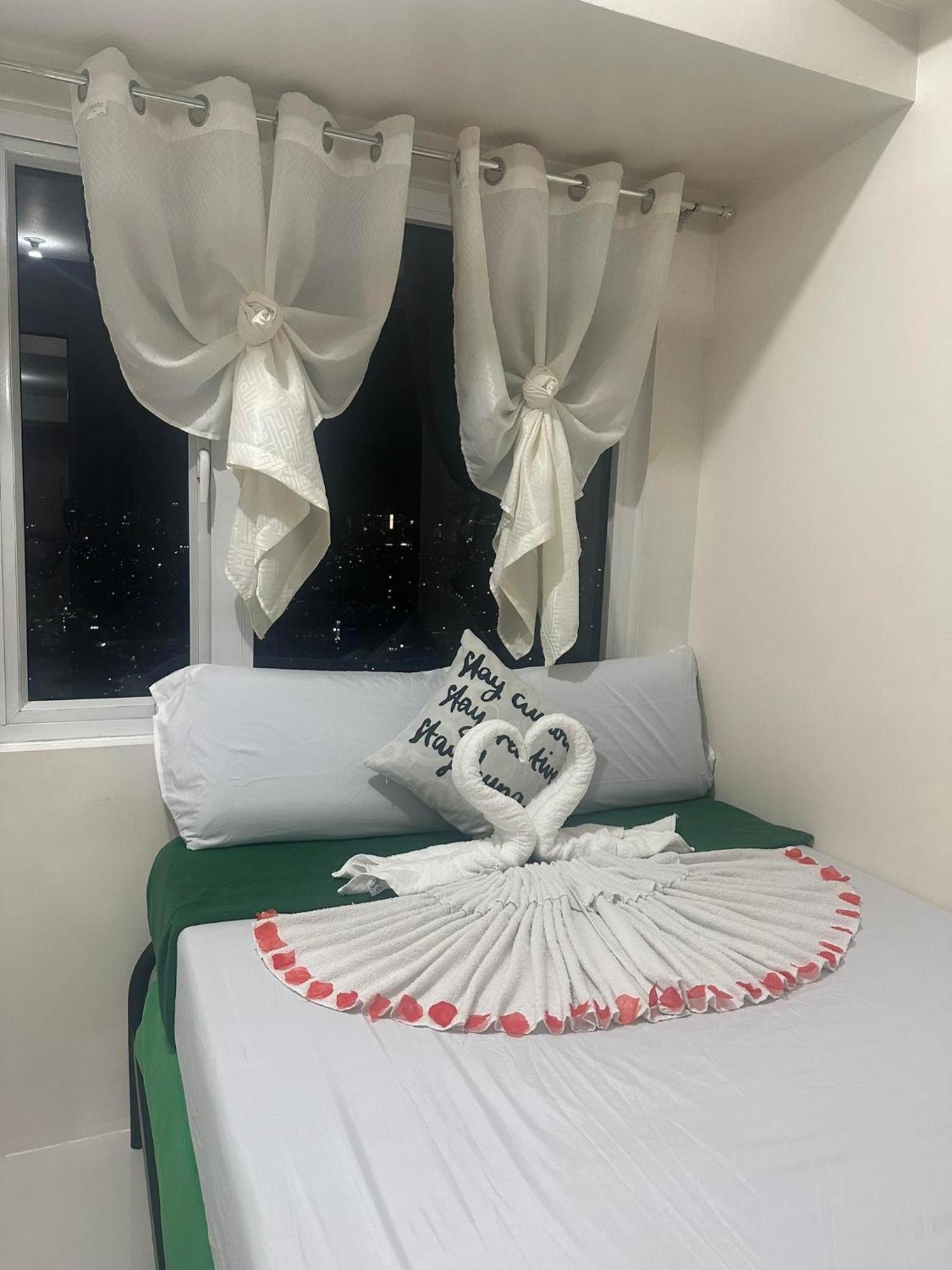 Apartemen studio 16 m² dengan 1 kamar mandi pribadi di Malate Manila Bagian luar foto