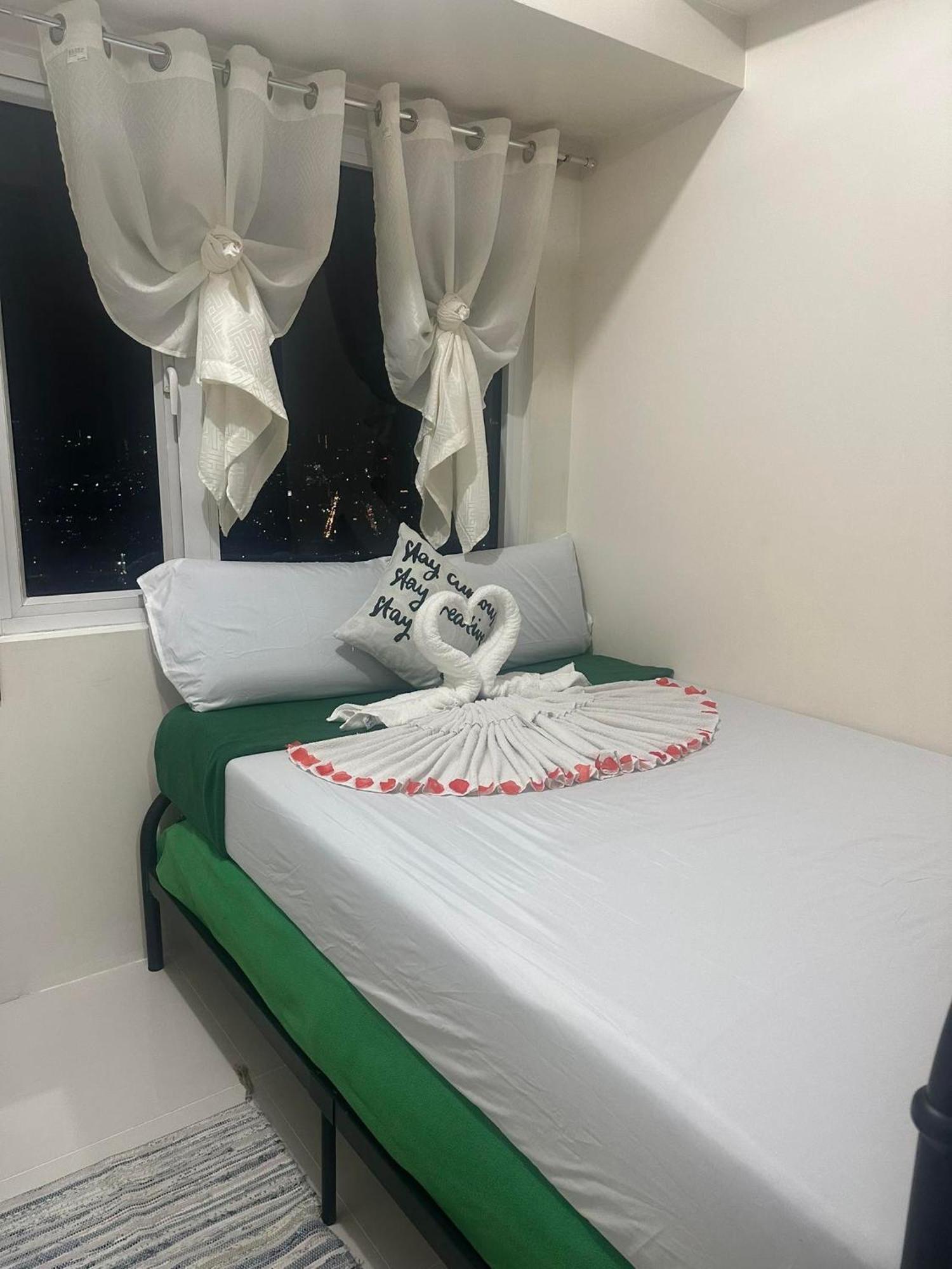 Apartemen studio 16 m² dengan 1 kamar mandi pribadi di Malate Manila Bagian luar foto