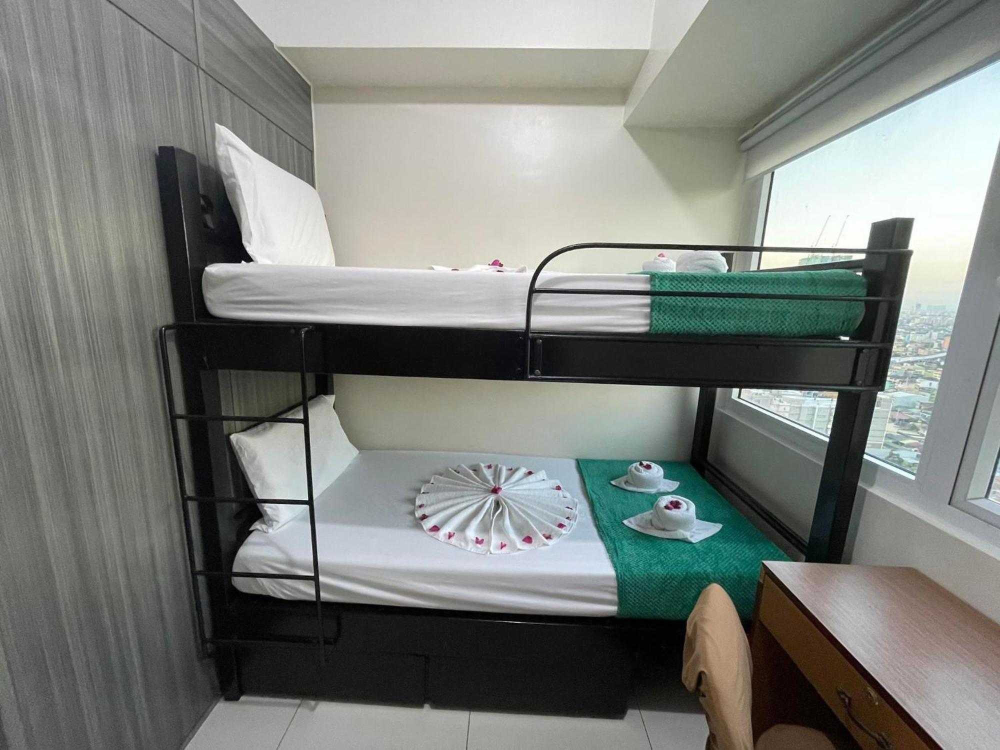 Apartemen studio 16 m² dengan 1 kamar mandi pribadi di Malate Manila Bagian luar foto